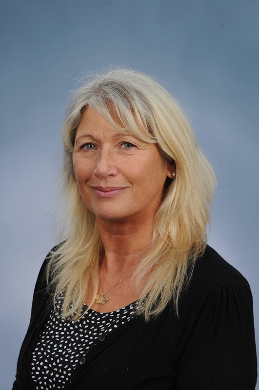 Tracey Sharpe Teaching Assistant